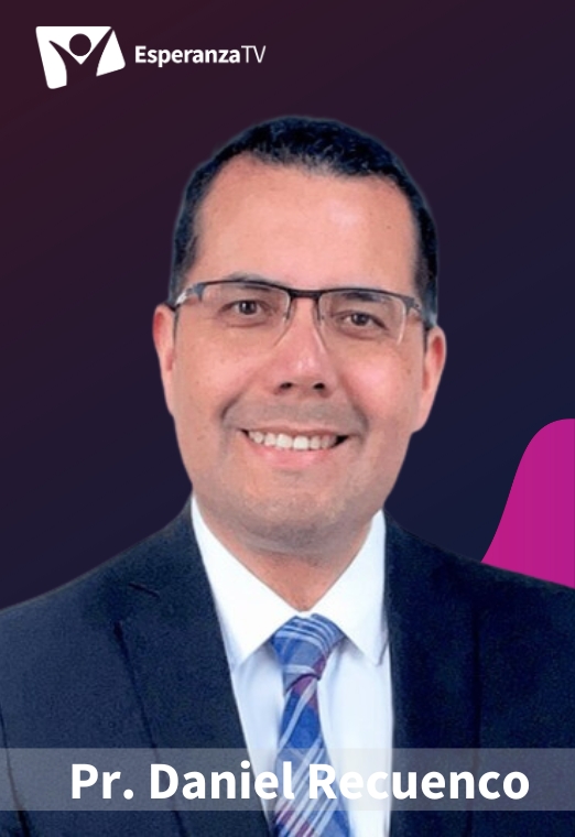 Pastor Daniel Recuenco