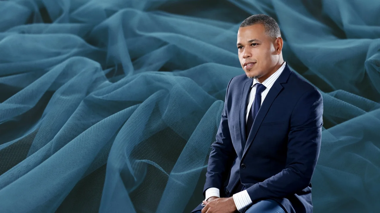 video-section-banner-image