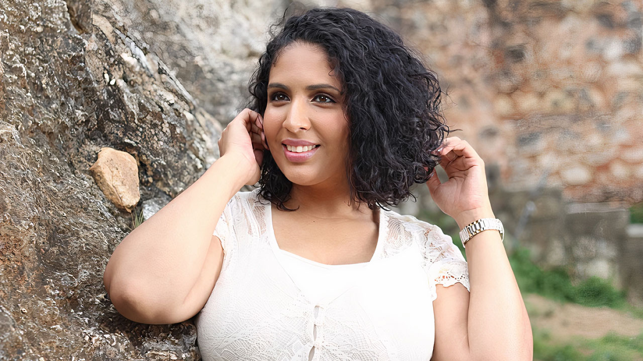 video-section-banner-image