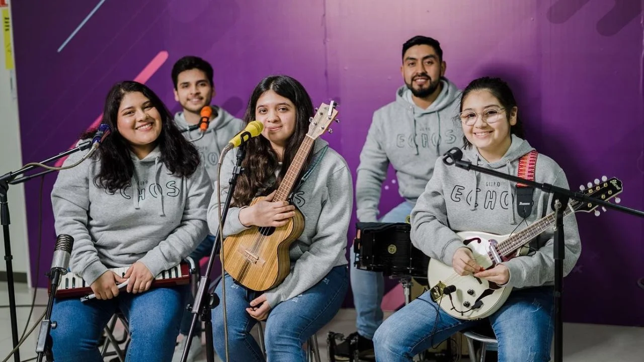 video-section-banner-image