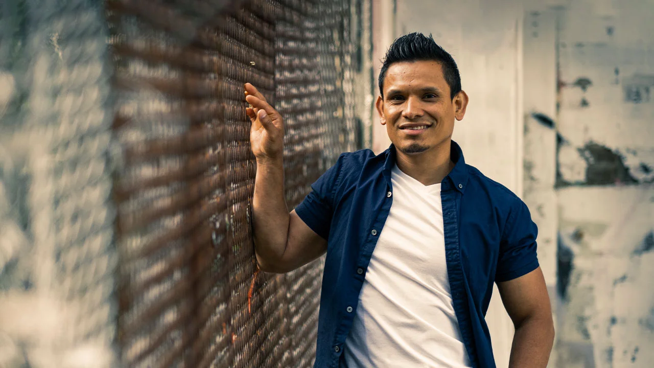 video-section-banner-image