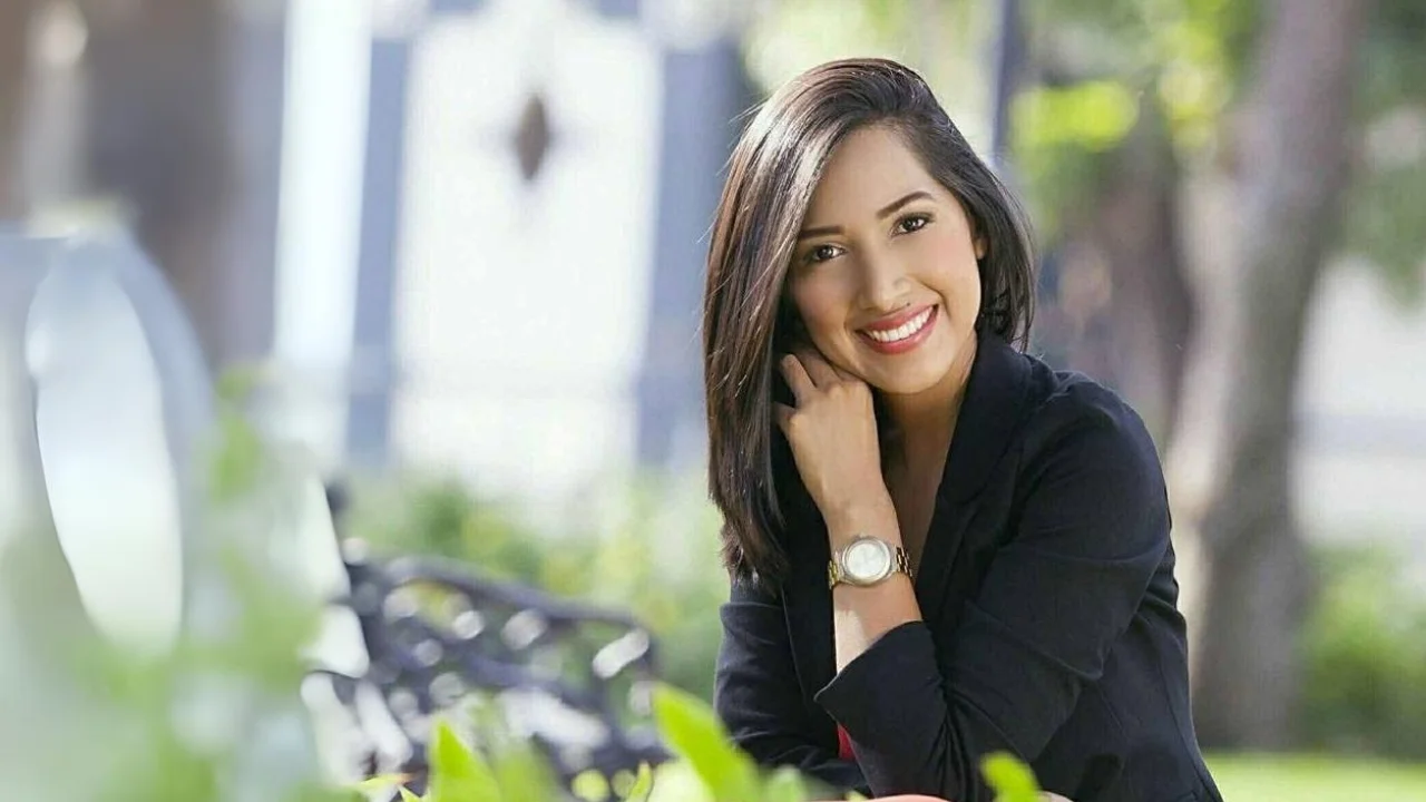 video-section-banner-image