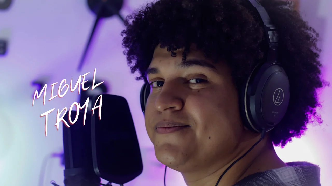 video-section-banner-image