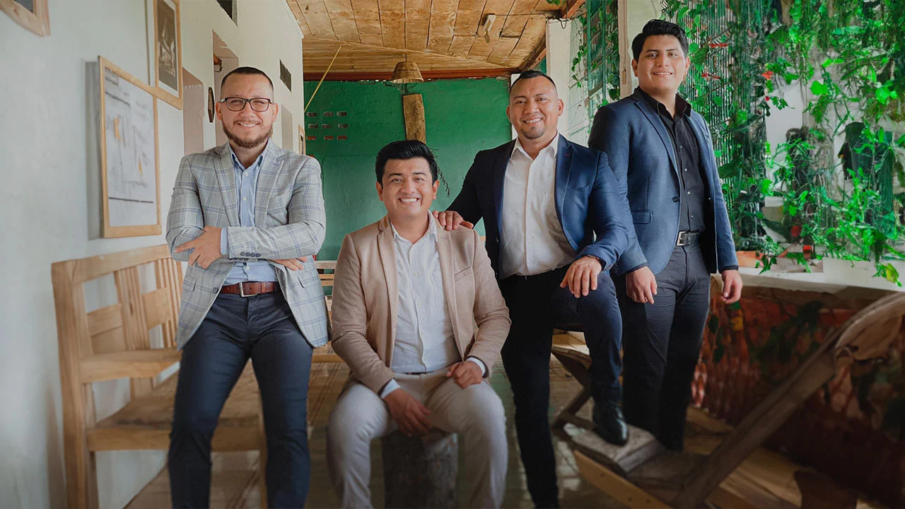 video-section-banner-image